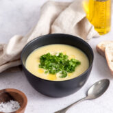 Kartoffel-porresuppe opskrift fra Bageglad