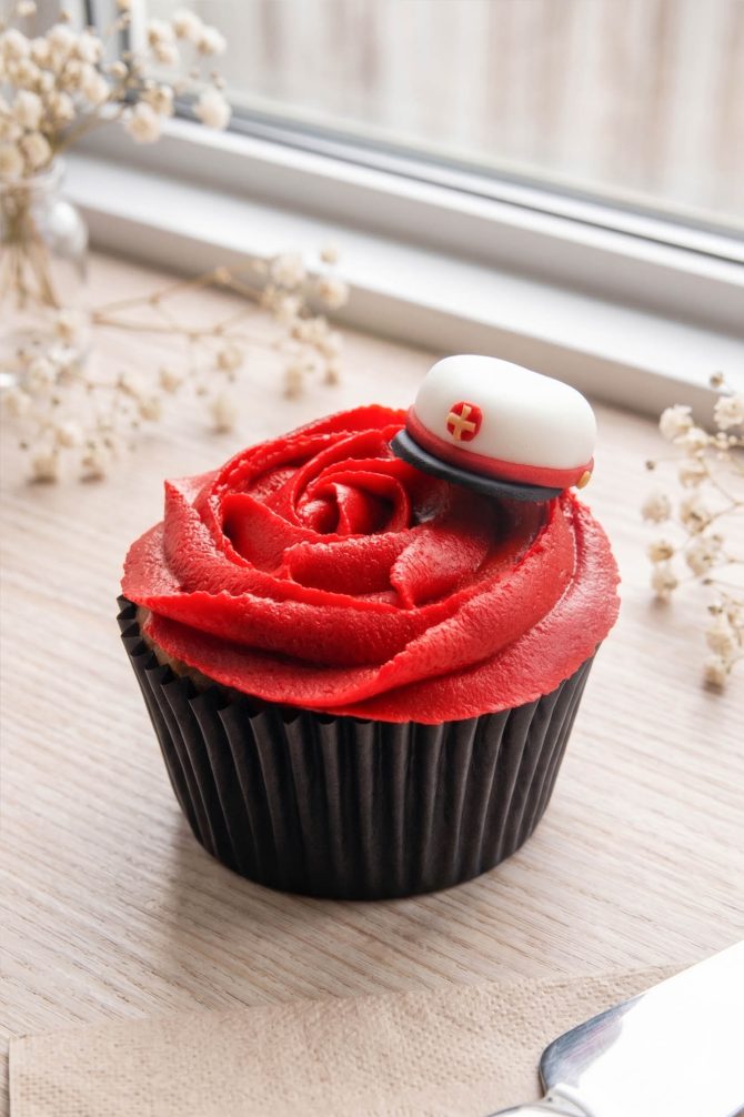 Student cupcakes