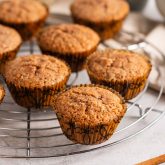 Hurtige kanelmuffins fra Bageglad