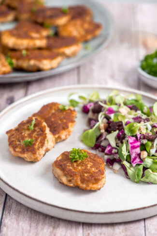 Opskrift på kyllingefrikadeller fra Bageglad