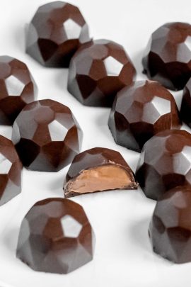 Fyldt chokolade med karamel