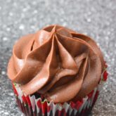 Chokolade cream cheese frosting til cupcakes