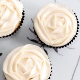 Citron cupcakes med roser