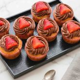 Cupcakes med jordbær