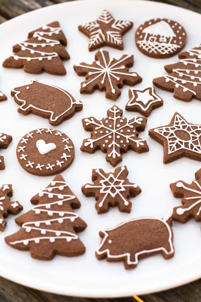 Chokolade småkager til jul, opskrift fra Bageglad