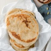 Naanbrød med hvidløg fra Bageglad