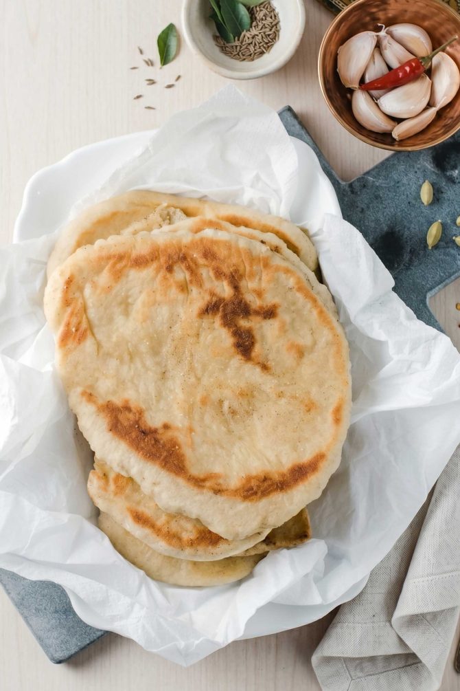 Naanbrød med hvidløg fra Bageglad