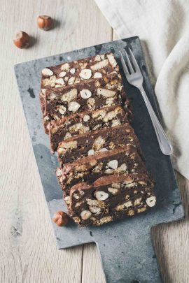 Chokolade og hasselnød kiksekage