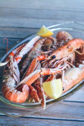 Jomfruhummere i hvidvinsauce opskrift