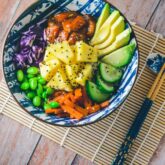 Poke bowl opskrift med laks