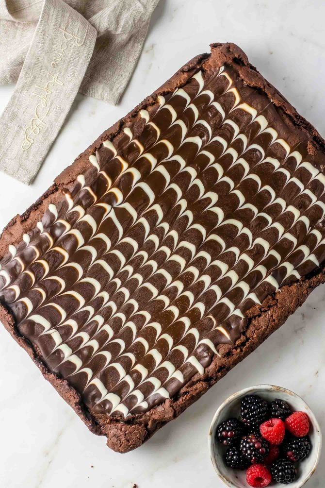 Brownies med chokoladeglasur mønster