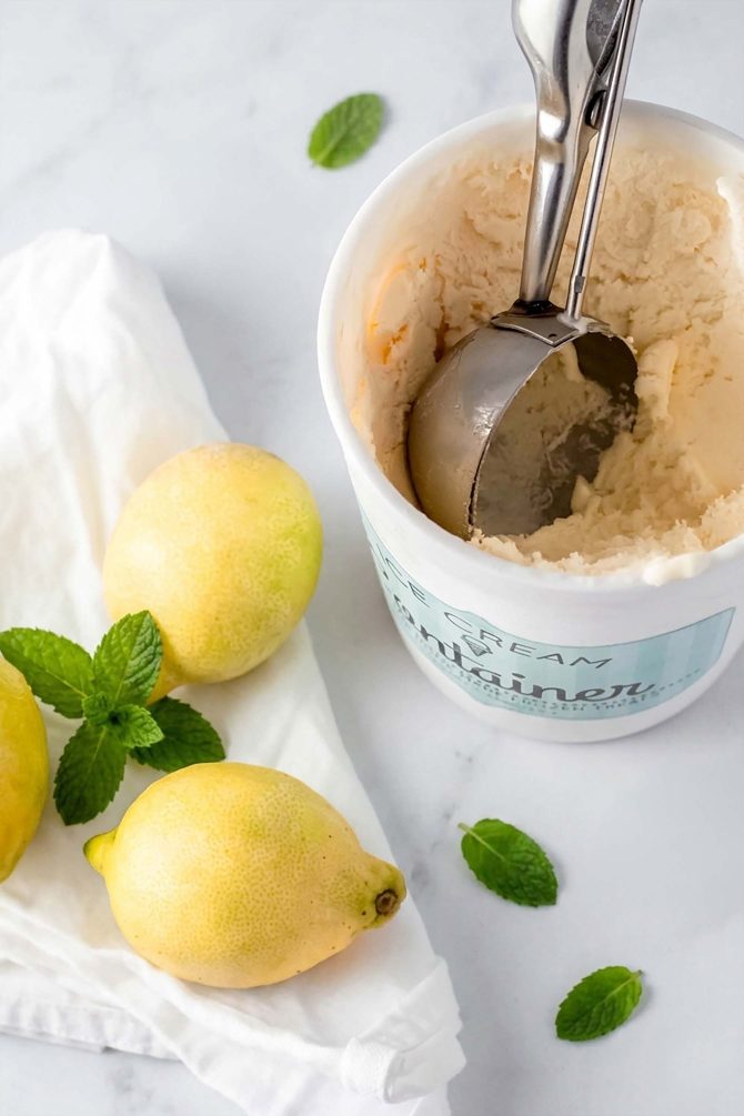 Citron is med lemon curd