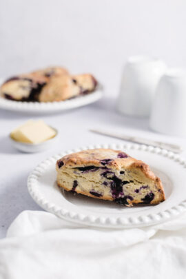 Blåbær scones opskrift