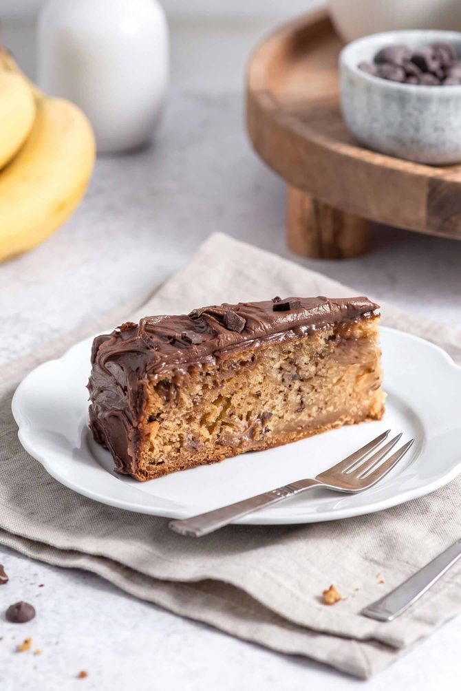 Banankage med chokoladeglasur opskrift