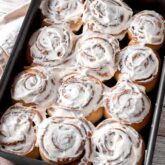 Kanelsnegle i fad opskrift fra Bageglad