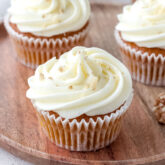Gulerodsmuffins med cream cheese glasur fra Bageglad