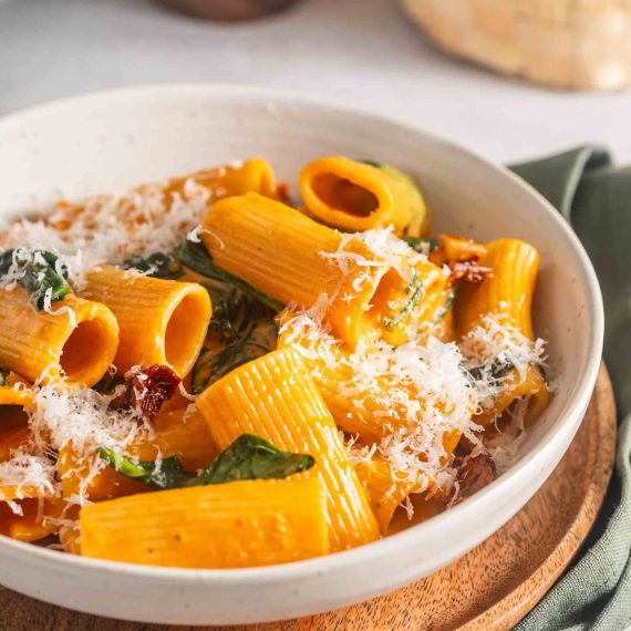 Cremet pasta med spinat