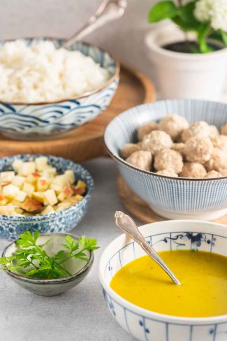 Ingredienser til boller i karry