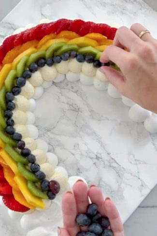 Pynte pavlova med frugt