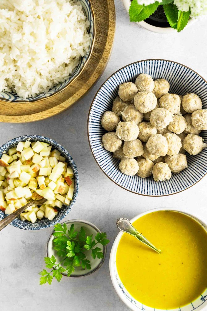 Karrysauce til boller i karry